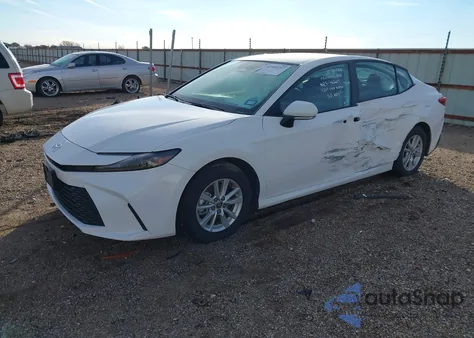 2025 Toyota Camry Le z USA, uszkodzony, nr VIN 4T1DAACK8SU033773
